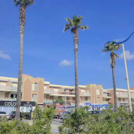 La Croix Du Sud-3 By Interhome